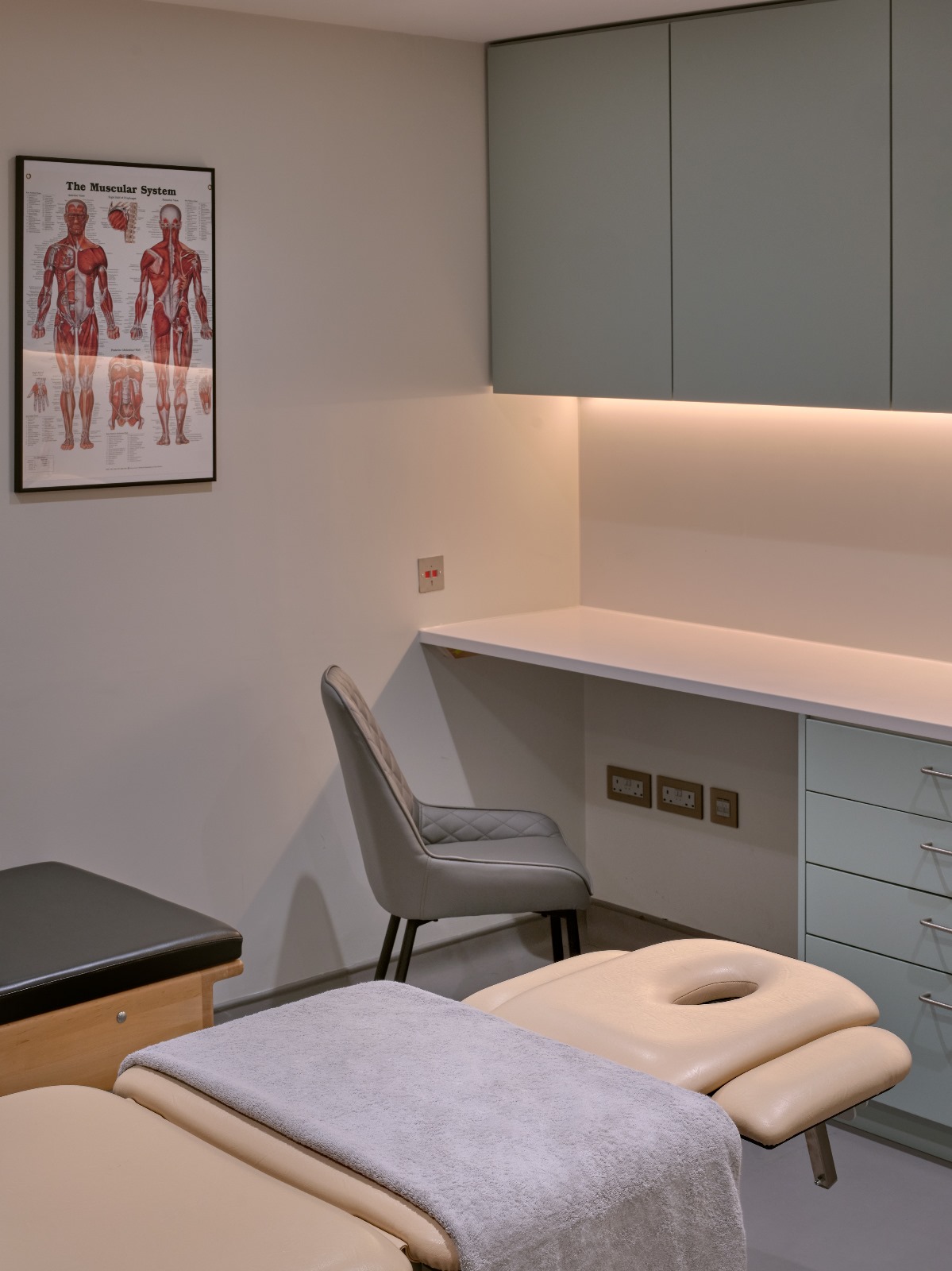 Private treatment room at the Mayfair physiotherapy clinic